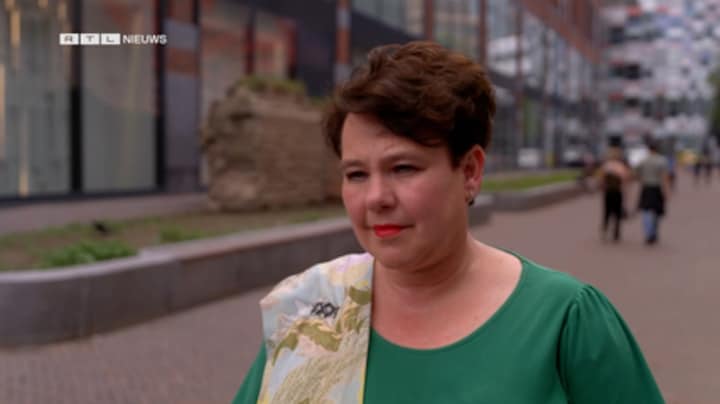Dijksma over agressie stadhuis: 'Tijd dat samenleving zich gedraagt'