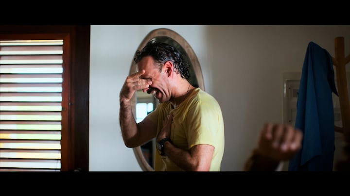 Cast Augurk aan Zee giert het uit tijdens opnames op Bonaire