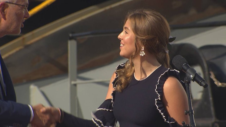 Eerste officiële werkbezoek prinses Alexia: 'Dit is heel spannend'