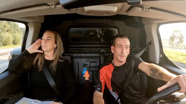 Caroliene wordt afgesnauwd door partner Giel: 'Scheld je helemaal verrot' 