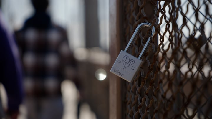 Hoezo romantisch? New Yorkers zetten slijptol in liefdessloten