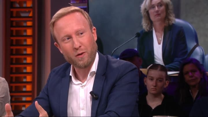 Raymond Mens: 'Brief Bergkamp aan Twitter is wanhoopsdaad'