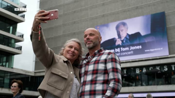 85-jarige Tom Jones in uitverkocht Ziggo Dome: 'Zo knap dat hij dit kan'
