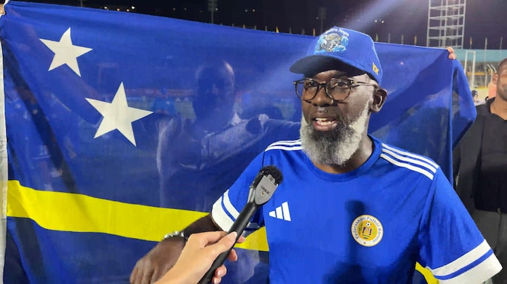 Dolgelukkige premier Curaçao viert plaatsing WK samen met spelers