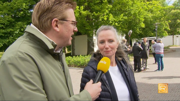 Jaïr Ferwerda peilt bij het kabinet de reacties op Trumps komst en de Pride in Boedapest