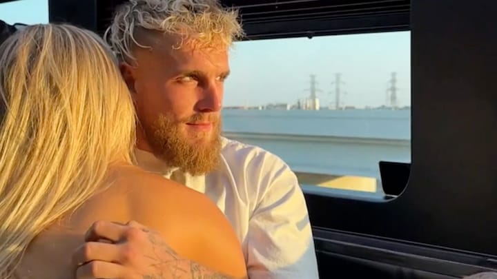 Jake Paul onthult moeilijke jeugd in Netflix-docu: 'Boksen redde mijn leven' 