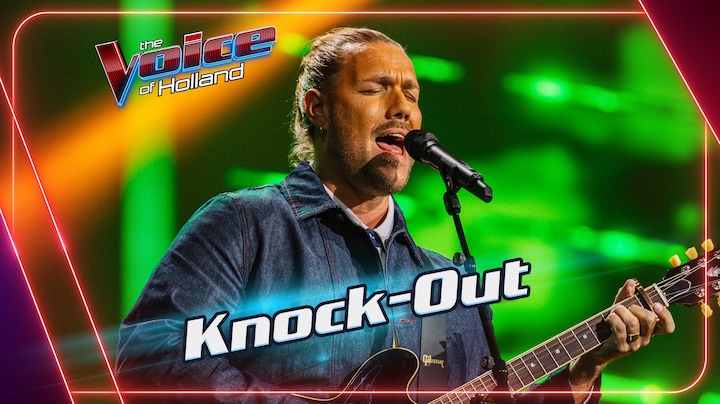 Aldert Jan Hoek zingt ‘Impossible’ tijdens The Knock-outs
