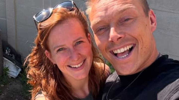 Tony Star door het dolle heen vanwege zwangerschap vriendin