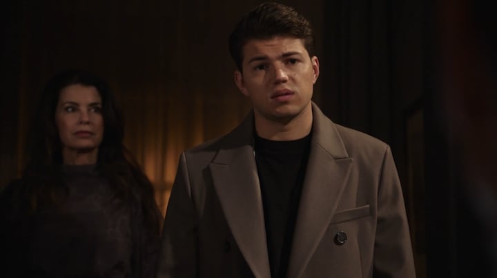 Valentijn biedt zijn excuses aan 