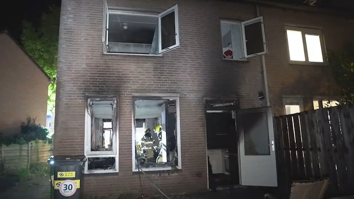Kat komt om het leven bij felle woningbrand 