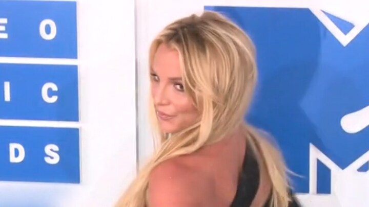 Britney na 6 jaar terug met muziek: 'Eindelijk iets positiefs'