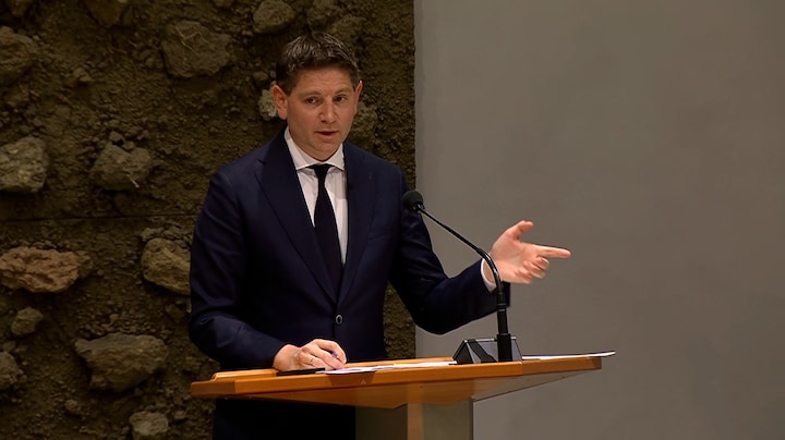 Paternotte (D66) ziet wel wat in plan voor goedkoop OV-ticket: 'Gewoon goed voorstel'