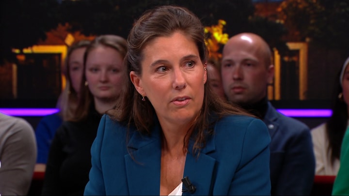 Leden SGP stemmen tegen vrouwen in politieke functies: 'Archaïsch bestuurd'