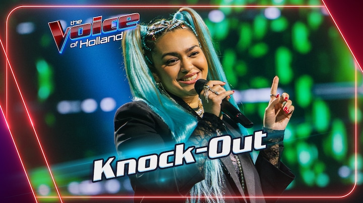 Nathalie Blue zingt ‘Friends’ tijdens The Knock-outs