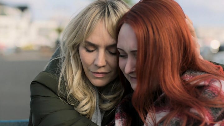 Will Koopman kijkt laatste aflevering Oogappels met hele cast