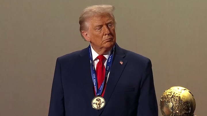 Vredesprijs van FIFA voor Trump: 'Een soort troostprijs' 