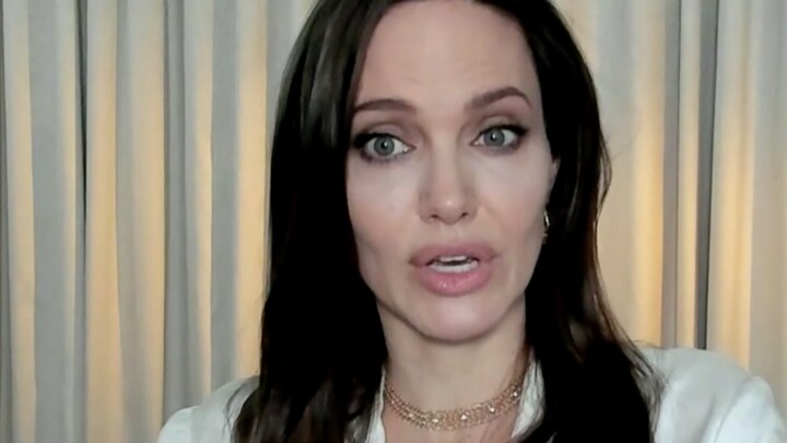 Angelina Jolie schittert weer in bloedstollende film 