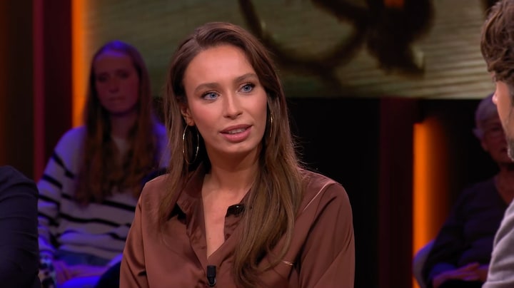 Loiza Lamers enthousiast over 'fietsbuddy’s' tijdens ADE: ‘waanzinnig initiatief’