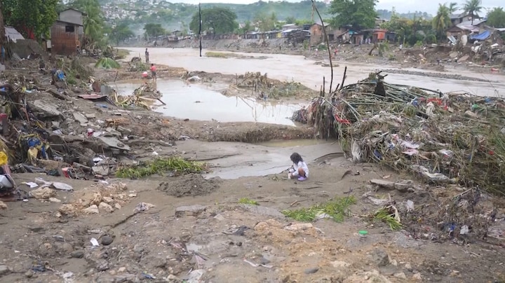 Tyfoon laat Filipijnen verwoest achter: zeker 140 doden