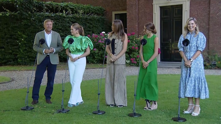 É assim que o Rei Willem-Alexander e a Rainha Máxima mantêm seu relacionamento emocionante