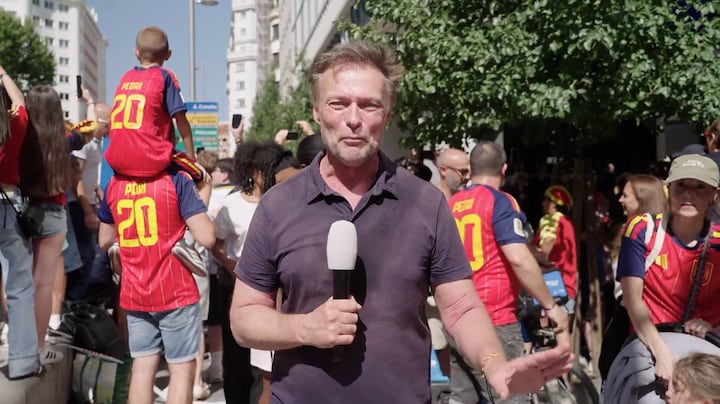 Correspondent is bij Spaanse huldiging, miljoen mensen langs de kant