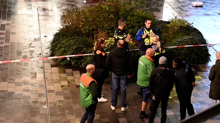 In beeld: winkelcentrum Nieuwegein ontruimd om scheurtjes in beton