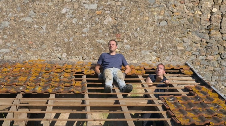 Twee gezinnen gaan samen het avontuur aan in Ik Vertrek XL