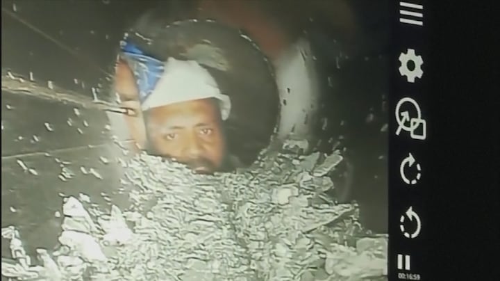 In beeld: Indiase bouwvakkers meer dan een week vast in tunnel