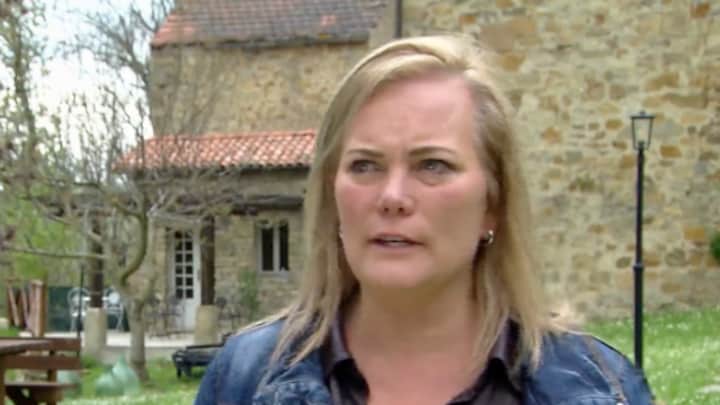 Eveline ziet verliefdheid voor Bart als sneeuw voor de zon verdwijnen in B&B Vol Liefde: 'Valt me tegen'