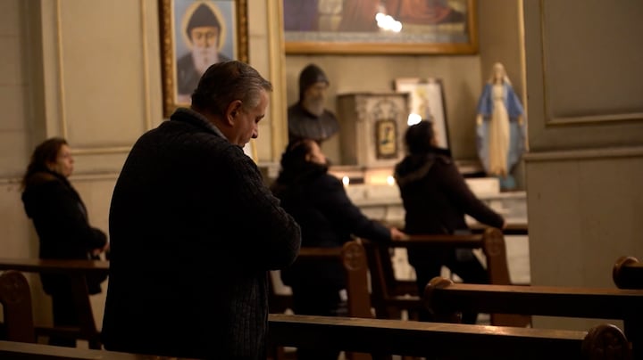 Onzekerheid onder christenen: zo vieren ze kerst in Syrië