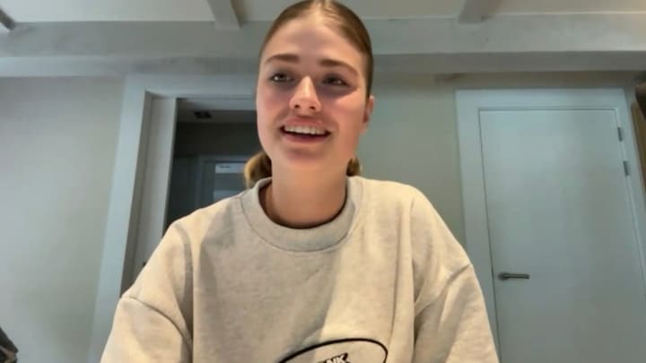 Roxy Dekker geniet van nieuwe puppy: 'Net of ik hem zelf heb gebaard'