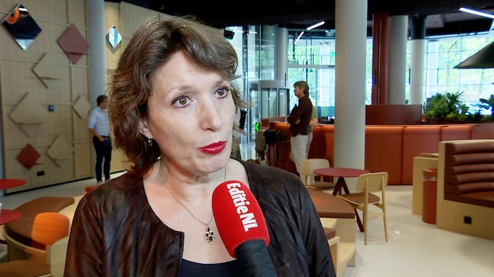 NPO-voorzitter over deelname songfestival: 'We leven weer in moeilijke tijden'