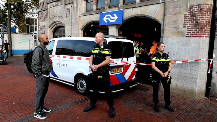 Onbeheerde koffers op treinstation Haarlem, drie personen aangehouden