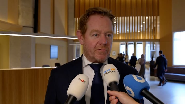 Van Weel wil weinig kwijt over actie tegen Bolle Jos: 'Grote plan is dat hij hier zijn straf uit gaat zitten'