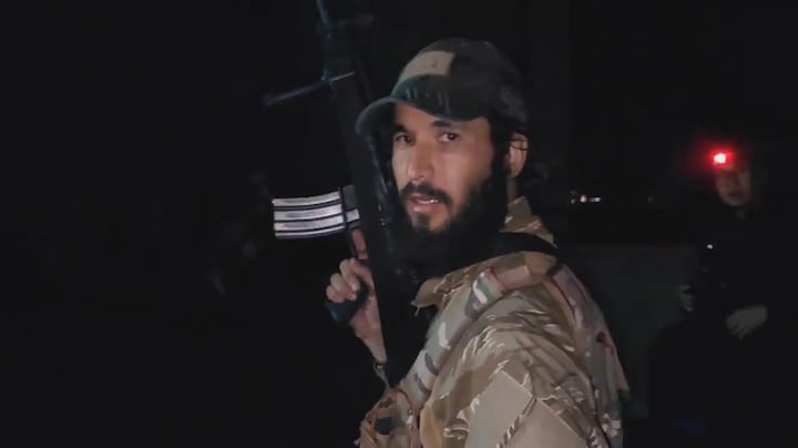 Talibanstrijders vieren uitbundig feest in Kabul