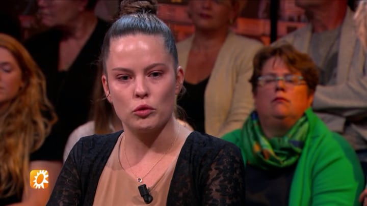 Robin Martens doet geëmotioneerd haar verhaal