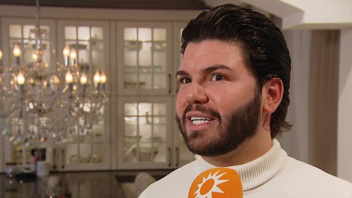 Roy Donders kijkt vol trots naar Michelle in Echte Meisjes: 'Zo knap'