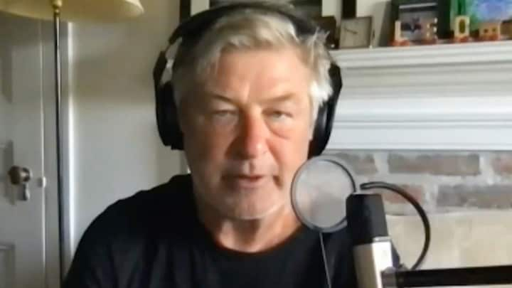 ‘Alec Baldwin zet zichzelf neer als slachtoffer in de media na schietincident’ 