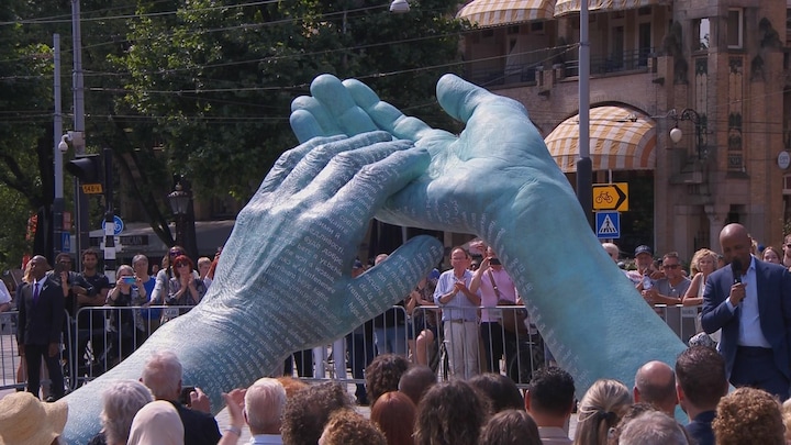 Monument Peter R. de Vries 'moet mensen aan het denken zetten'