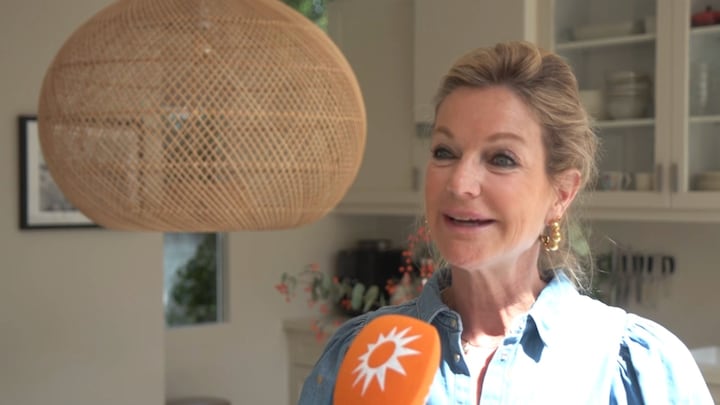 Caroline Ligthart uit B&B Vol Liefde 'onwijs blij' met aankoop B&B in Oostenrijk: 'Kan het niet geloven'