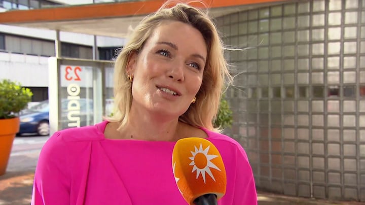 Marlijn Weerdenburg opgelucht na debuut We zijn er Bijna!: 'Vond het best spannend'