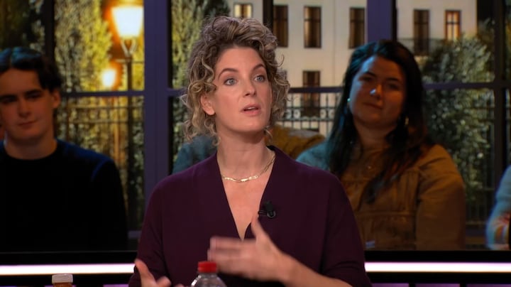 Vers geperste sinaasappelsap heeft evenveel suikertax als een blikje cola