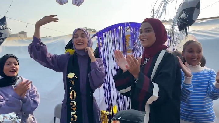 Schaarse momenten van vreugde in Gaza: weeskinderen geslaagd voor school