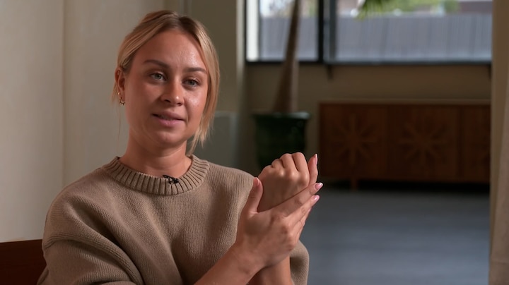 'Hier zat een sterretje', Pip liet haar tatoeages weghalen