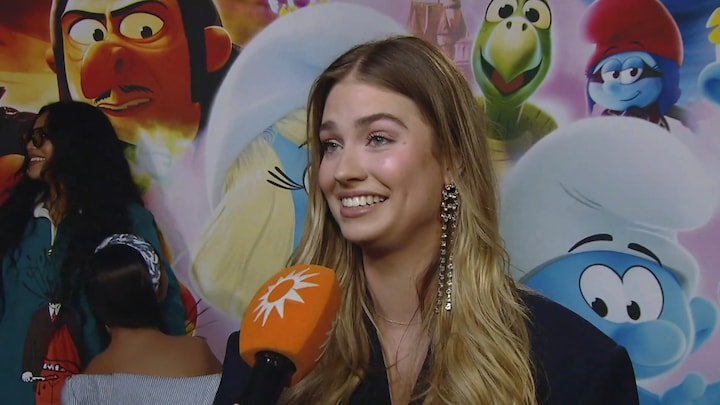 Roxy Dekker e Julia Tan dão voz ao novo filme dos Smurfs