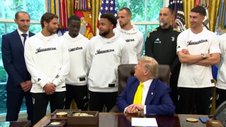 Trump bij bezoek Juventus aan Witte Huis: 'Kan er een vrouw bij jullie spelen?'