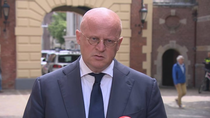 Grapperhaus woest na aanslag: 'We gaan dit niet accepteren'