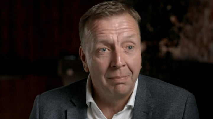 Volkszanger Jannes slachtoffer identiteitsfraude: verliefde fans voor duizenden euro's opgelicht