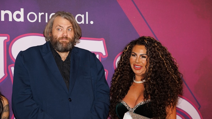 Pruik Michella Kox belandt in grasmaaier tijdens opnames House of Villains