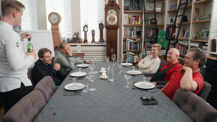 Silvian Kesbeke grapt erop los bij zijn gasten: 'Had wel cabaretier kunnen worden'